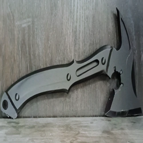 RE-9 "Vanguard" Tactical Hatchet: Leon S. Kennedy Signature Weapon