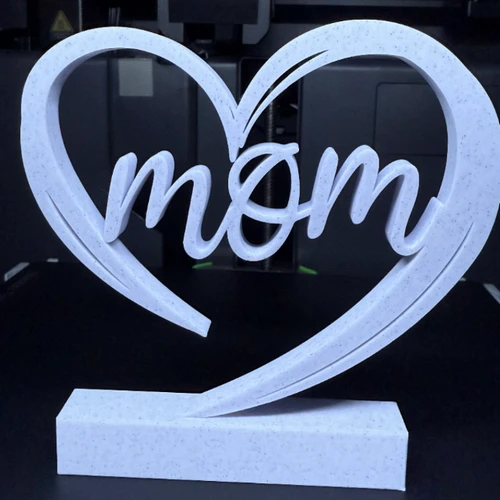 The Forever Heart: 3D Printed Keepsake Mom Display